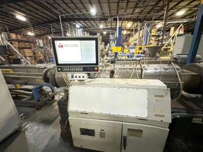 Used 92mm Cincinnati Milacron CM 92 Conical Twin Screw Extruder