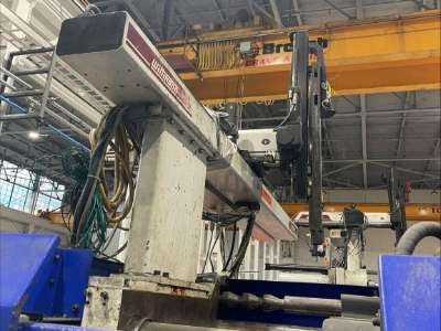 Used 400 Ton Demag 400HT1920 Injection Molding Machine