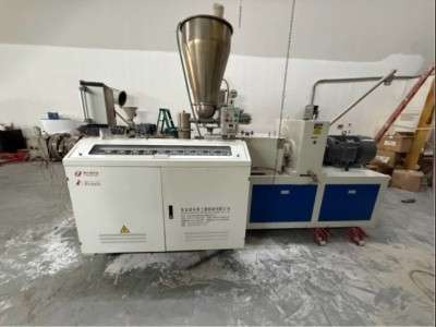 Used 65mm / 132mm Suzhou ACC SJSZ65/132 Conical Twin Screw Profile Co-Extrusion Line