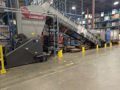 Used 200 HP Cumberland X1400 Grinding System