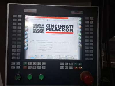 Used 1100 Ton Cincinnati Milacron MG1100 Injection Molding Machine