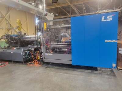 Used 660 Ton LS Mtron Model LSG 600H i35 Injection Molding Machine