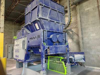 Used 240 HP Haas Shred Tech Model 1500 E Dual Shaft Shredder
