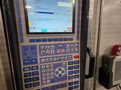 Used 1600 Ton Krauss Maffei 1600-17200 MC Injection Molding Machine