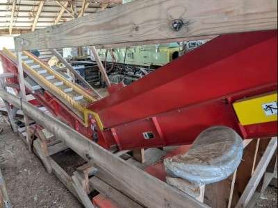 Used Bunting Inclined Cleated Conveyor with Metal Detector