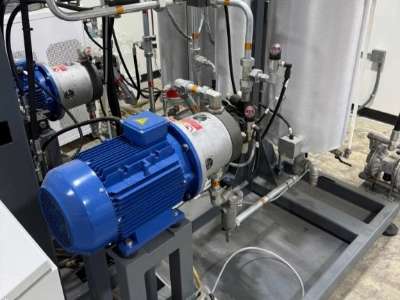 Ekosystem Hydra 10 High-Pressure Polyurethane Metering Machine
