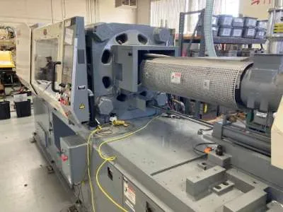 Used 197 Ton Nissei FN4000-36A Injection Molding Machine