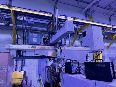 Used ARI Model MaxA02-650P Robot