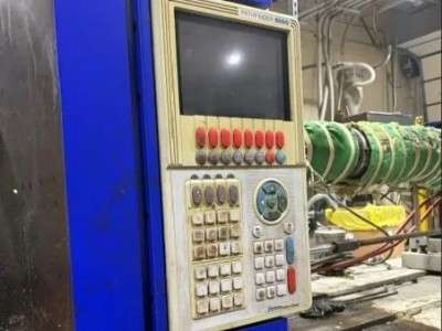 Used 650 Ton Van Dorn 650HT-4300 Injection Molding Machine