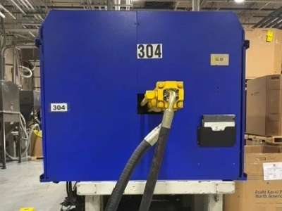 Used 650 Ton Van Dorn 650HT-4300 Injection Molding Machine