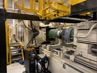 Used 850 Ton Cincinnati Milacron Model MH850-116 Injection Molding Machine