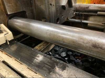 Used 850 Ton Cincinnati Milacron Model MH850-116 Injection Molding Machine