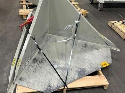 Used Conair Model 29927602 Pneumatic Pallet Tipper