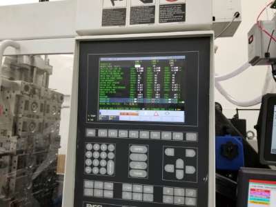 Used 300 Ton Engel ES 650H/330L/300TL 2-Shot Injection Molding Machine