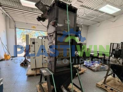 Used Maguire WSB-220 CF Gravimetric Blender