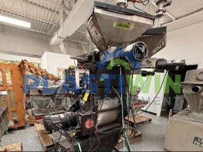Used Maguire WSB-940 Gravimetric Blender